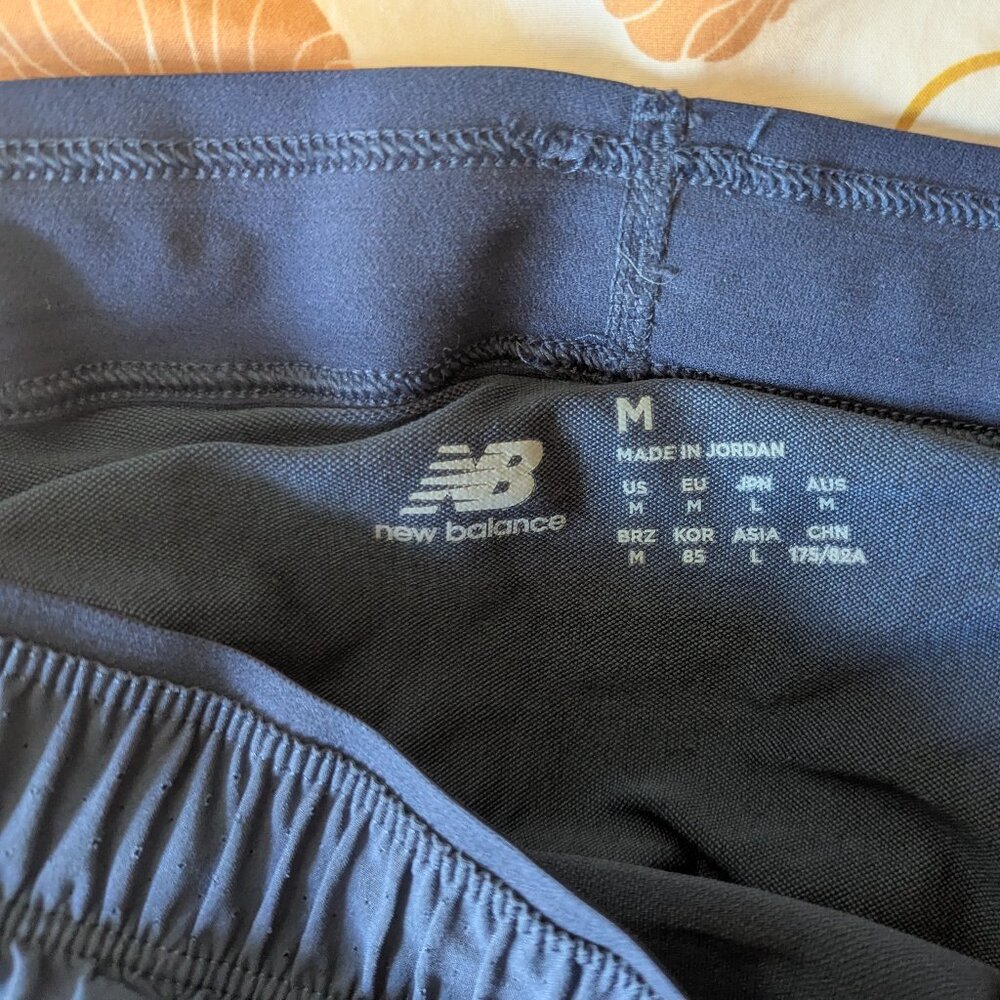 New Balance Running Shorts, Navy, size M - Picture 2 of 3